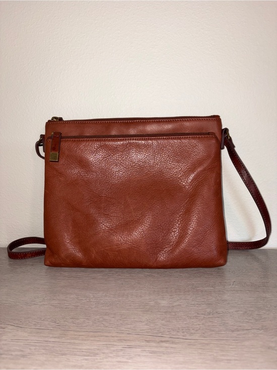 Margot New York Handbags - Margot New York Leather Peyton Crossbody Bag